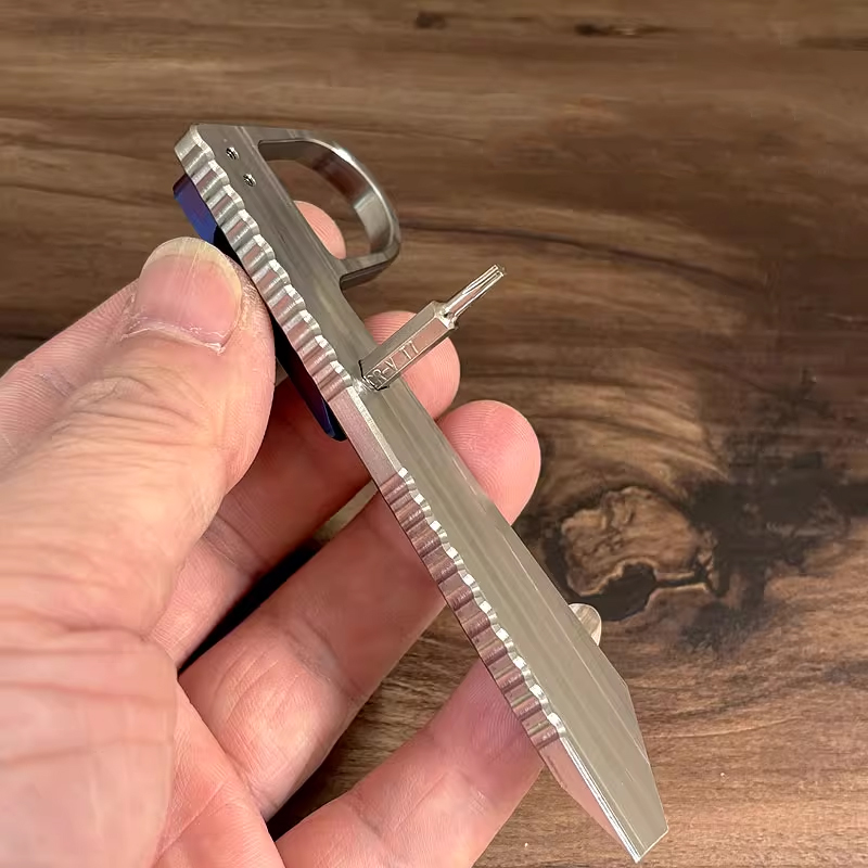Outdoor Portable EDC Titanium  - đánh giá và giá Outdoor Power Bar