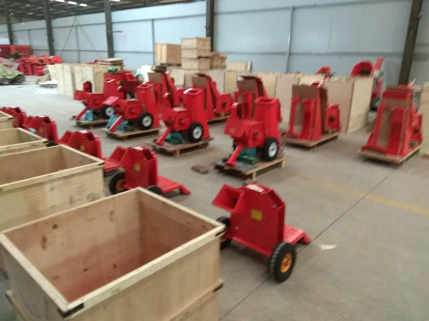 High-Efficiency 15HP Anti-Skid - đánh giá và giá Outdoor Power Broom