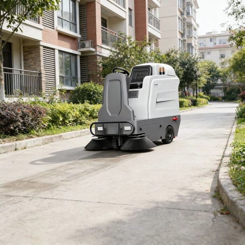 Outdoor Electric Ride-On Stree - đánh giá và giá Outdoor Power Broom